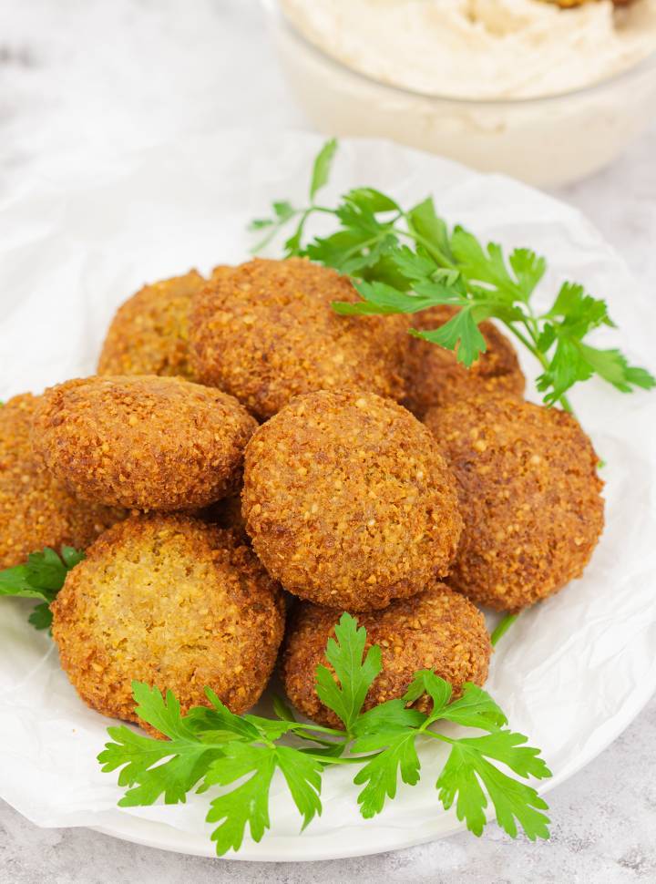 Falafel i sos tahini